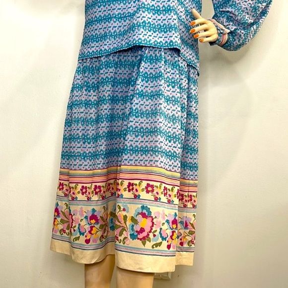 Vintage Abstract Floral 70s Femme Dress - Picture 14 of 16